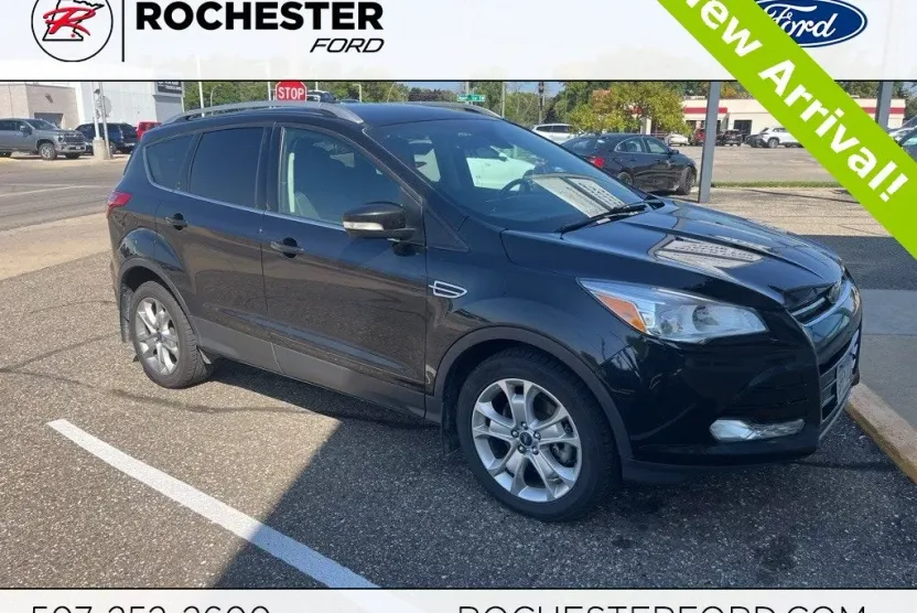 2015 Ford Escape Titanium photo 1