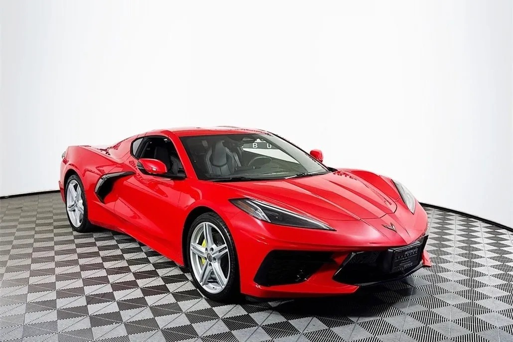 2024 Chevrolet Corvette Stingray 1LT photo 1