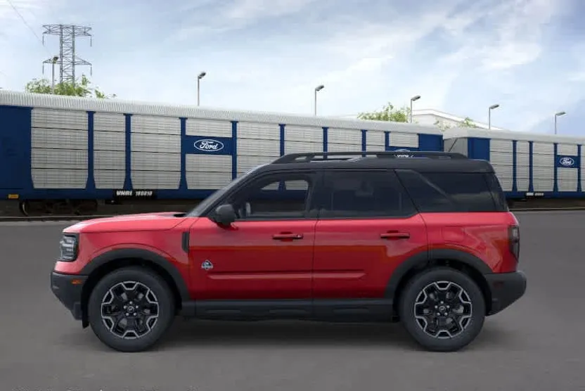 2025 Ford Bronco Sport Outer Banks photo 1
