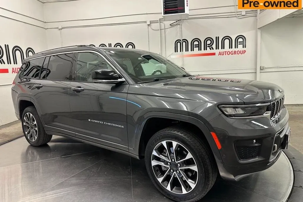 2021 Jeep Grand Cherokee Overland photo 1