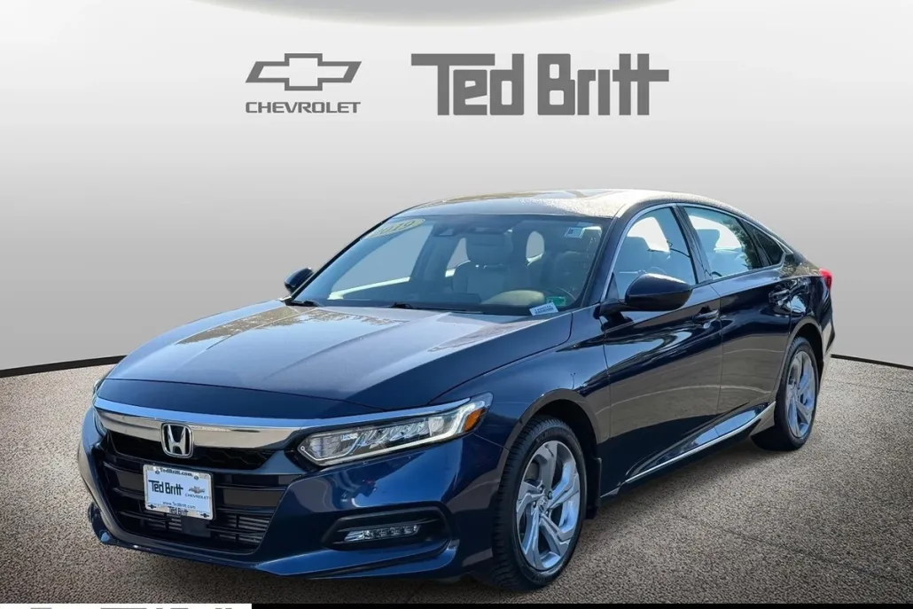 2019 Honda Accord EX photo 1