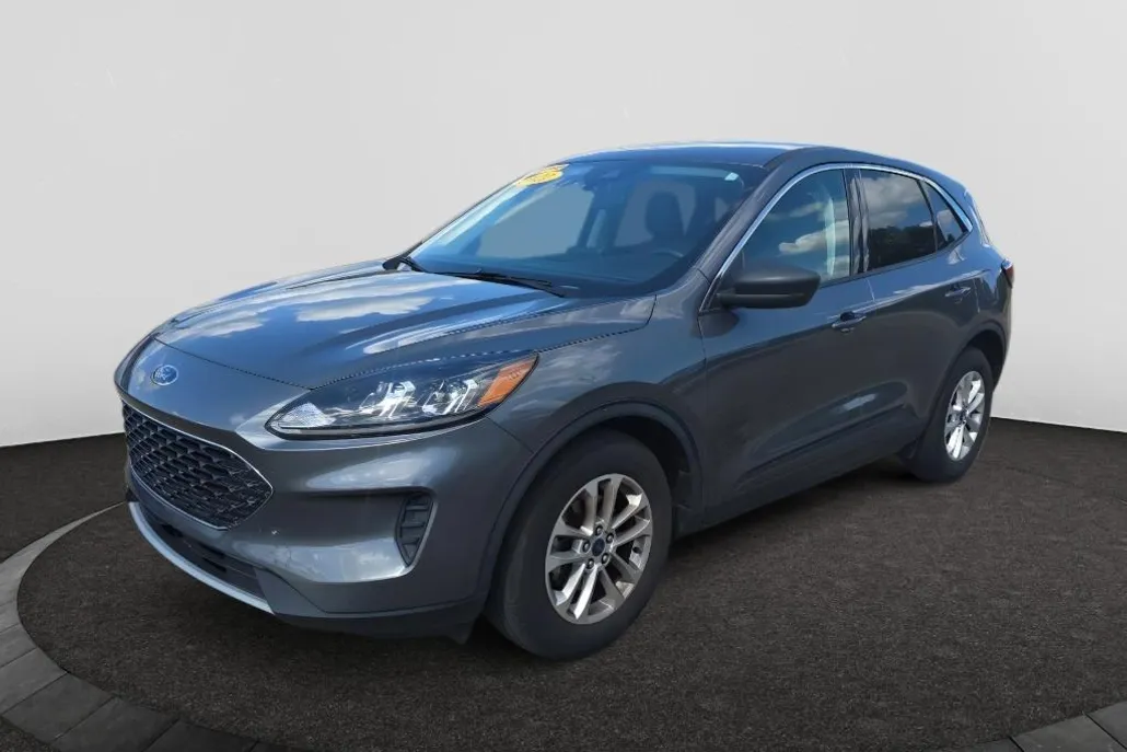 2022 Ford Escape SE photo 1