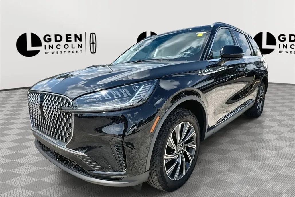 2025 Lincoln Aviator Premiere photo 1