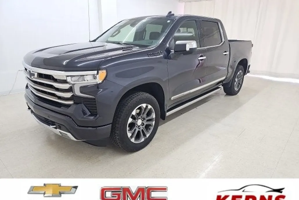 2022 Chevrolet Silverado 1500 High Country photo 1