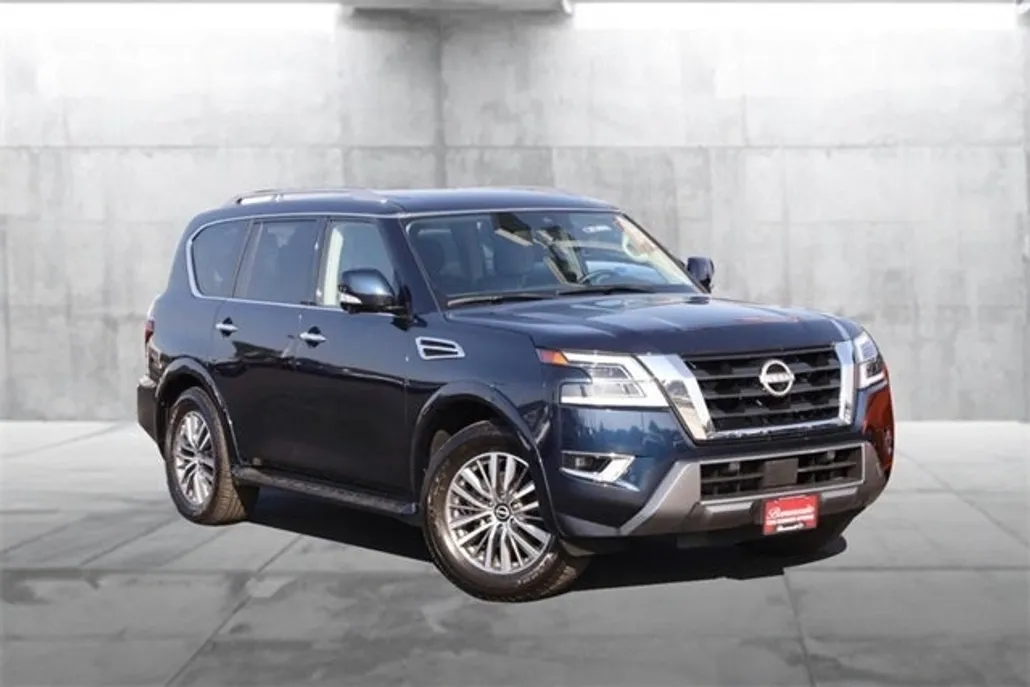 2024 Nissan Armada SL photo 1