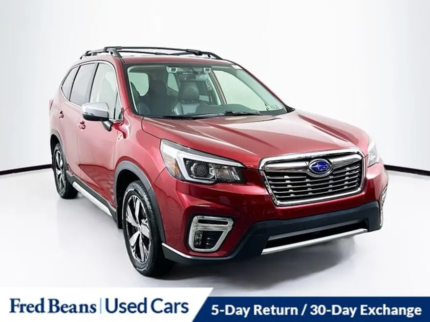 2020 Subaru Forester Touring photo 1