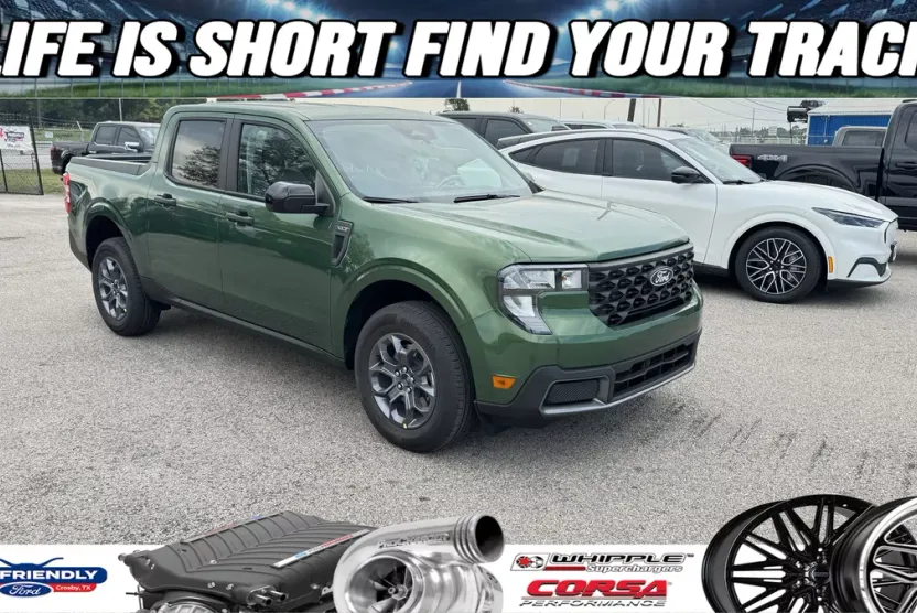 2025 Ford Maverick XLT photo 1