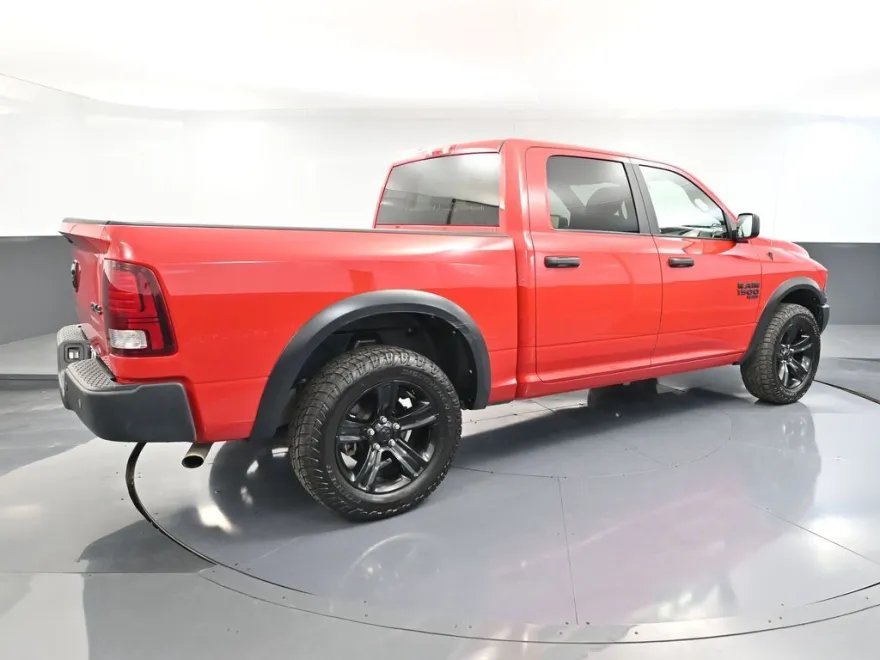 2024 Ram 1500 Classic Warlock photo 1