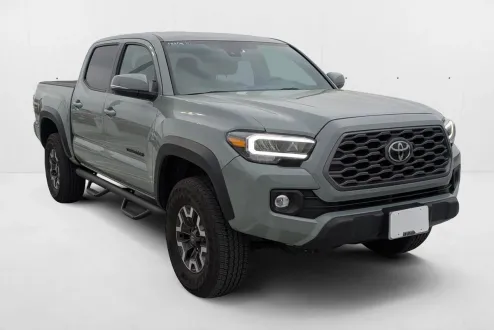 2022 Toyota Tacoma TRD V6 photo 3