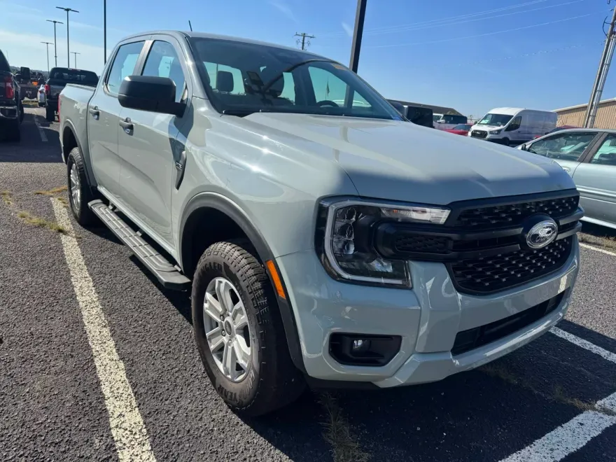 2024 Ford Ranger XL photo 1