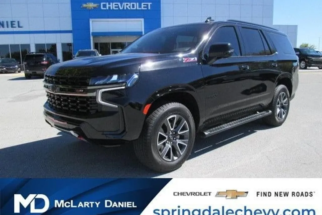 2021 Chevrolet Tahoe Z71 photo 1