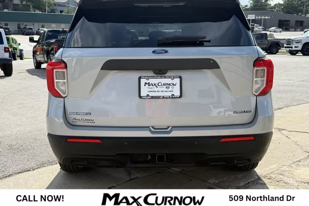 2020 Ford Explorer photo 1