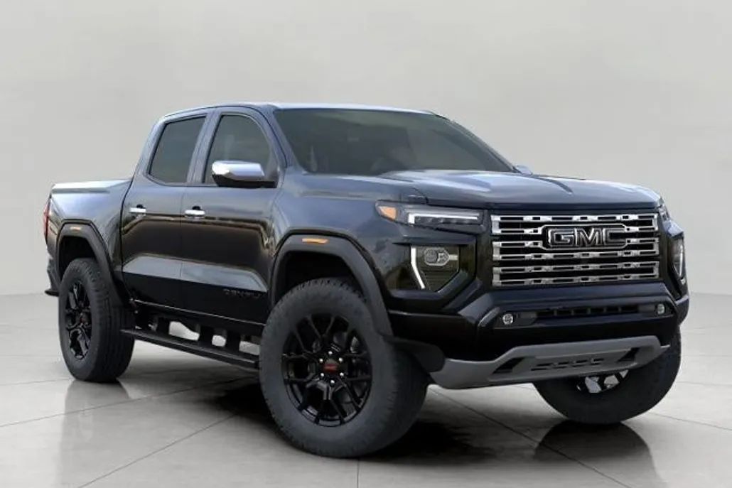 2026 Gmc Canyon Denali photo 1