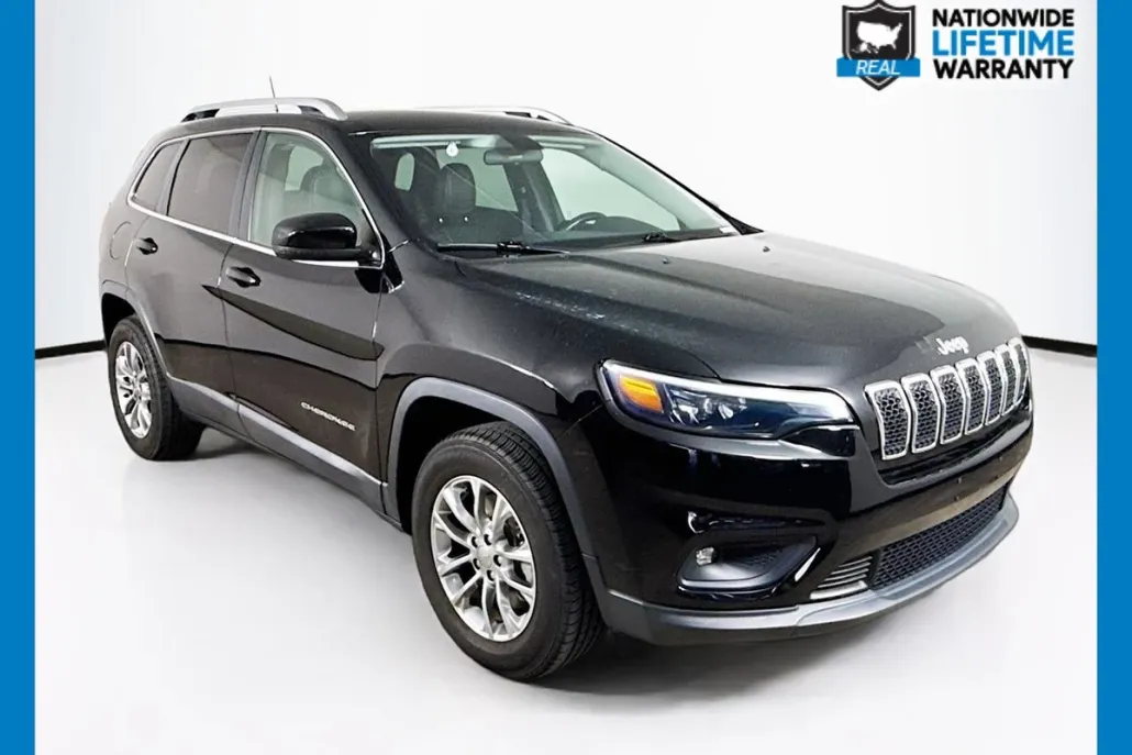 2019 Jeep Cherokee Latitude photo 1
