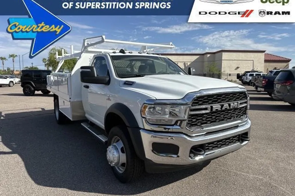 2023 Ram 4500 Tradesman photo 1