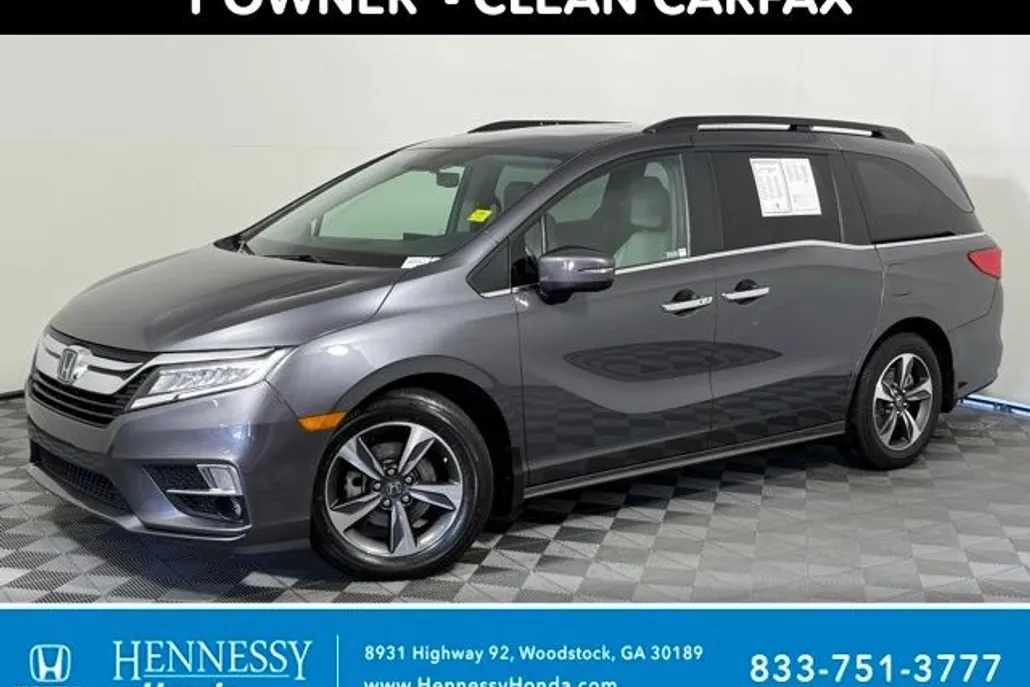2020 Honda Odyssey Touring photo 1