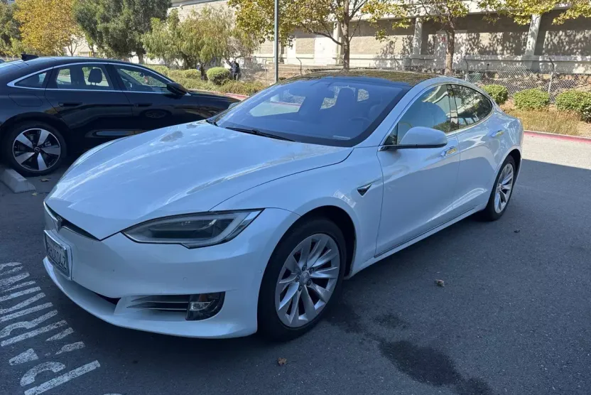 2018 Tesla Model S 100D photo 1