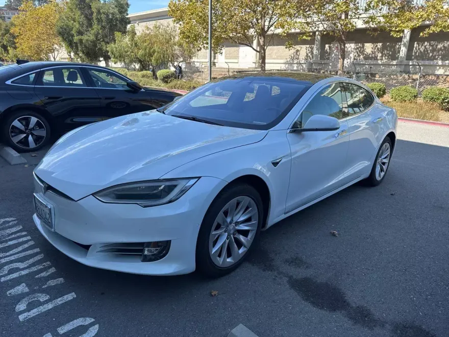 2018 Tesla Model S 100D photo 1