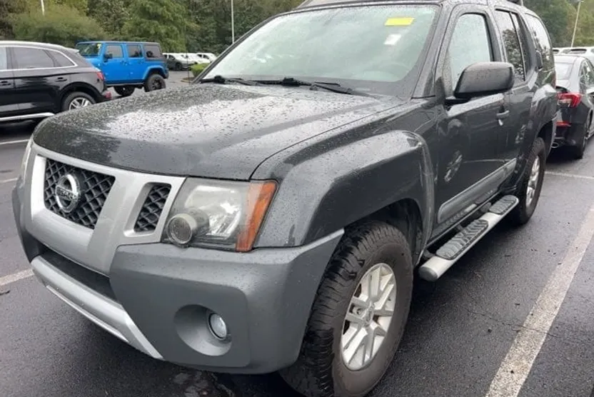 2015 Nissan Xterra S photo 1