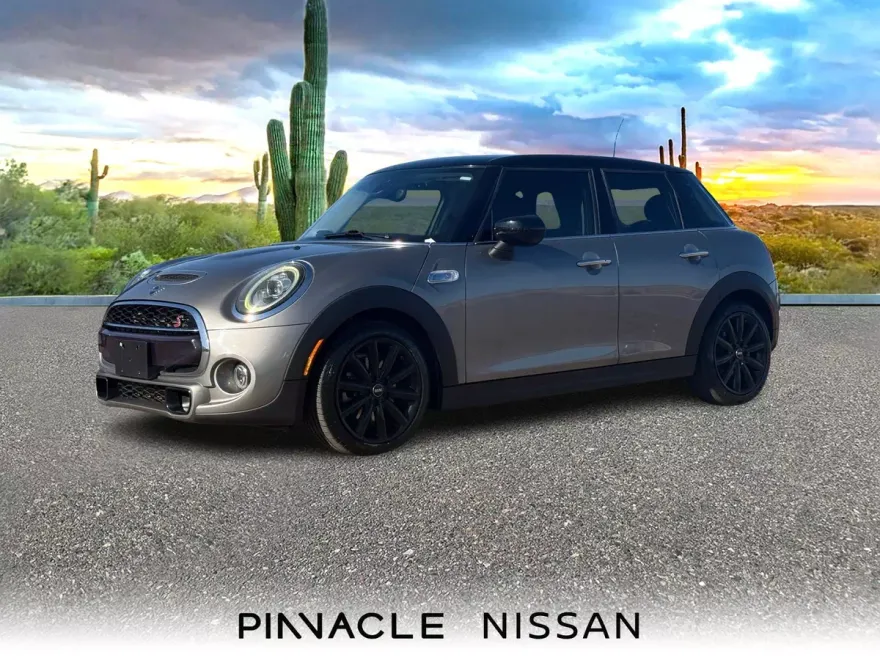 2020 Mini Cooper 4 Door Hardtop S photo 1
