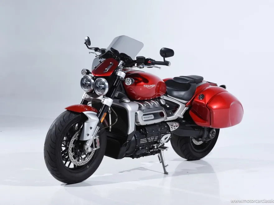 2020 Triumph Rocket 3 R photo 1