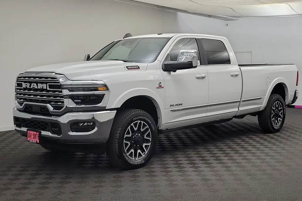 2025 Ram 3500 Limited photo 1