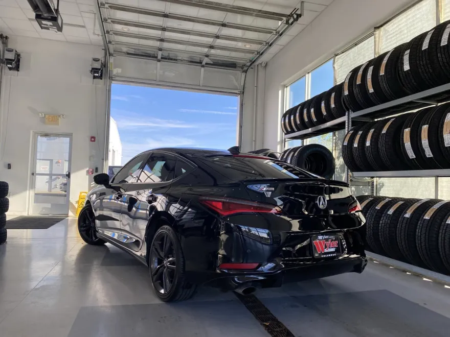 2023 Acura Integra A-Spec Technology photo 1