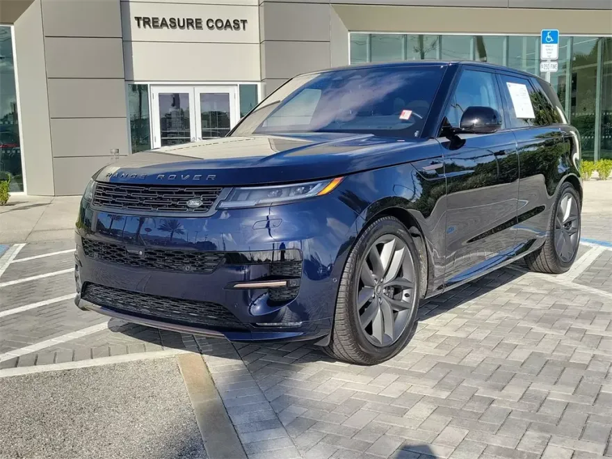 2023 Land Rover Range Rover Sport SE photo 1