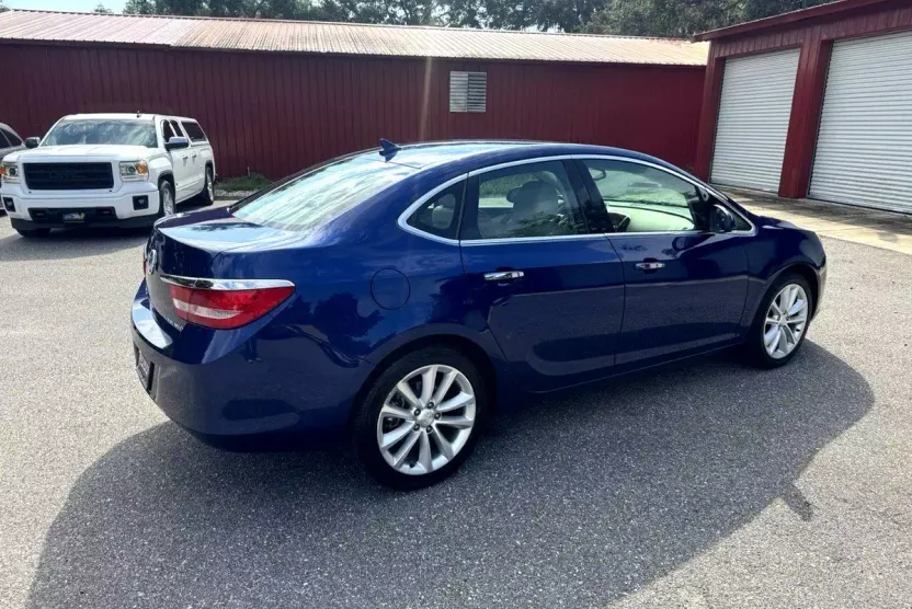 2014 Buick Verano Base photo 1