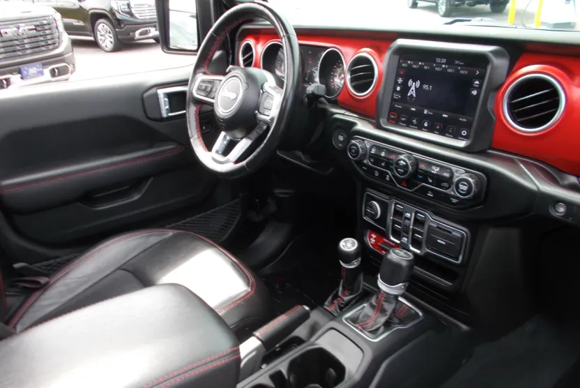 2021 Jeep Wrangler Unlimited Rubicon photo 1
