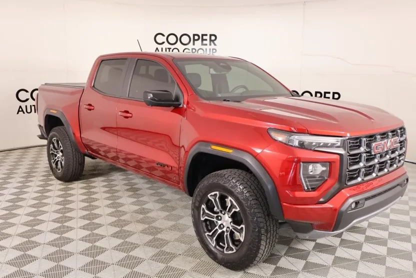 2024 Gmc Canyon AT4 photo 1