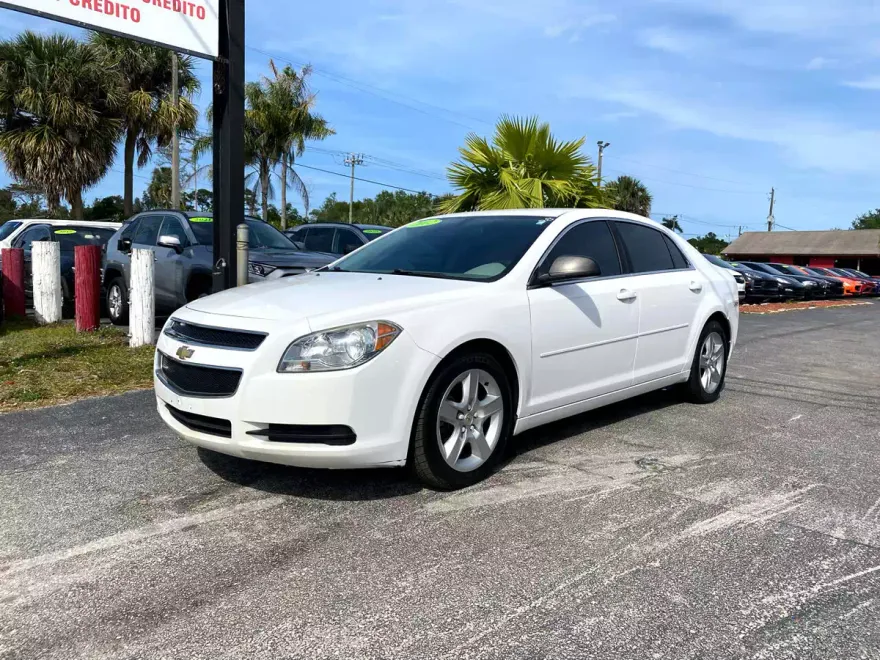 2012 Chevrolet Malibu photo 1