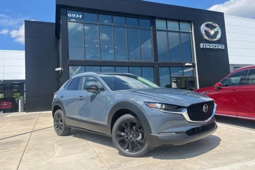 2025 Mazda CX-30 2.5 S Carbon photo 1