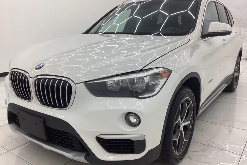 2017 Bmw X1 XDrive28i photo 1
