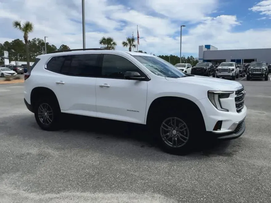 2025 Gmc Acadia Elevation photo 1