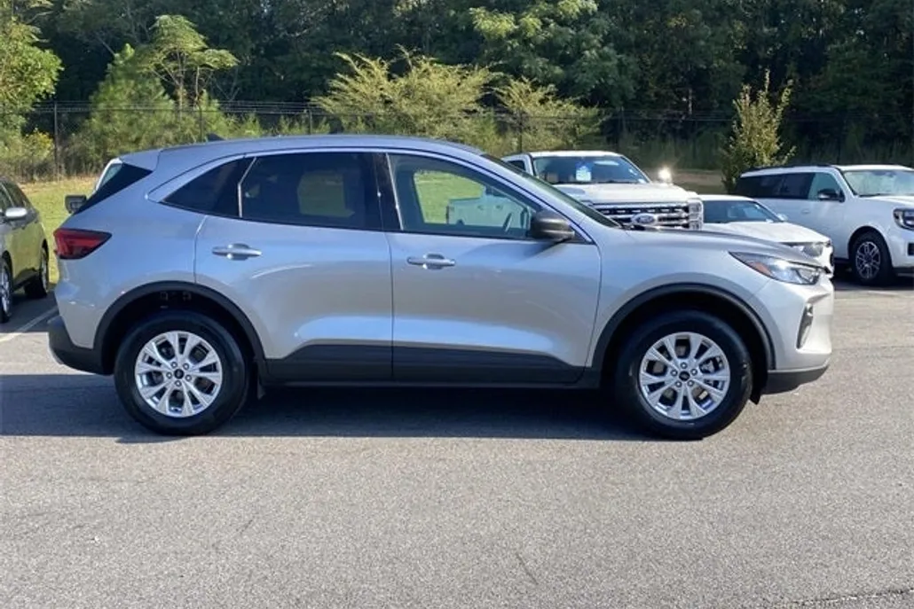 2024 Ford Escape Active photo 1