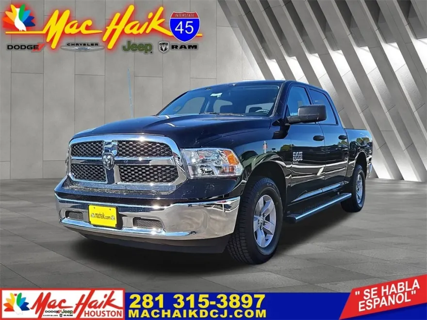 2024 Ram 1500 Classic photo 1