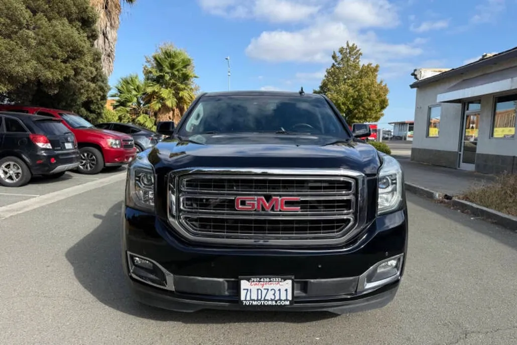 2015 Gmc Yukon XL SLT photo 1