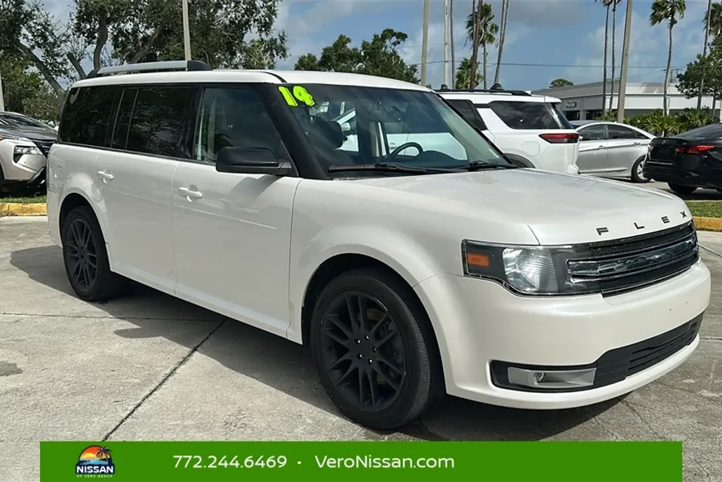 2014 Ford Flex SEL photo 1