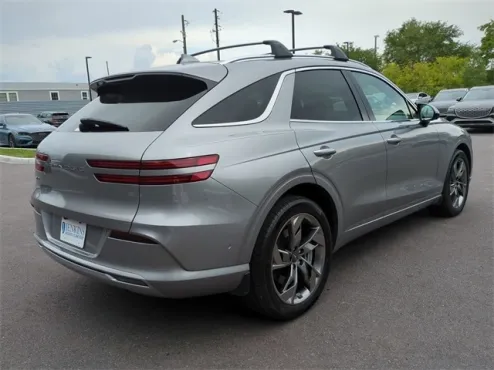 2025 Genesis Electrified GV70 Advanced photo 4