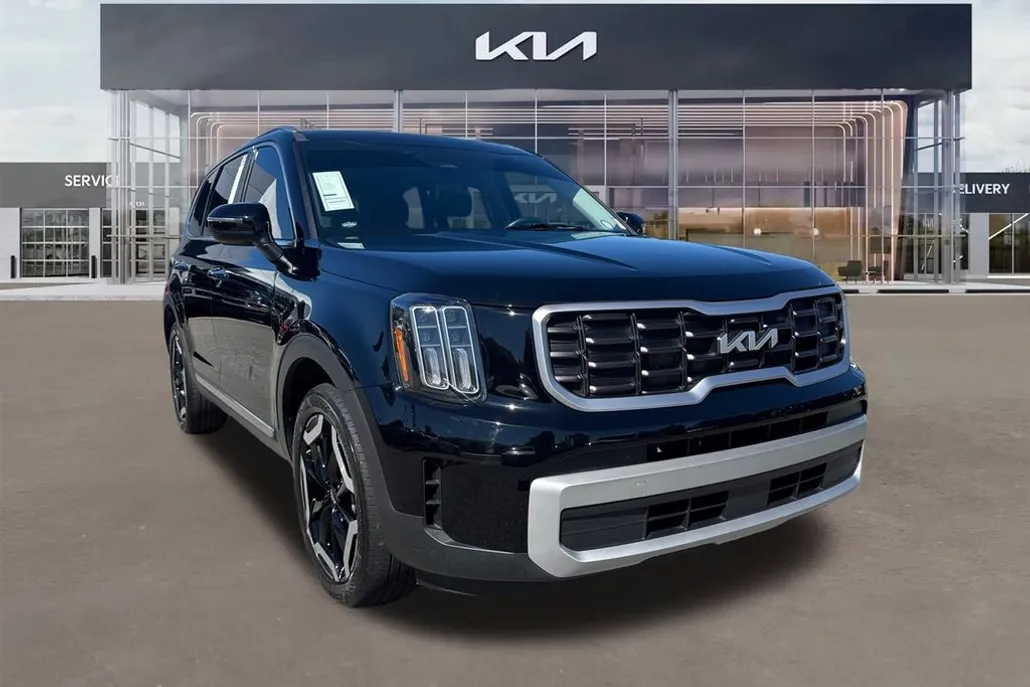 2024 Kia Telluride S photo 1