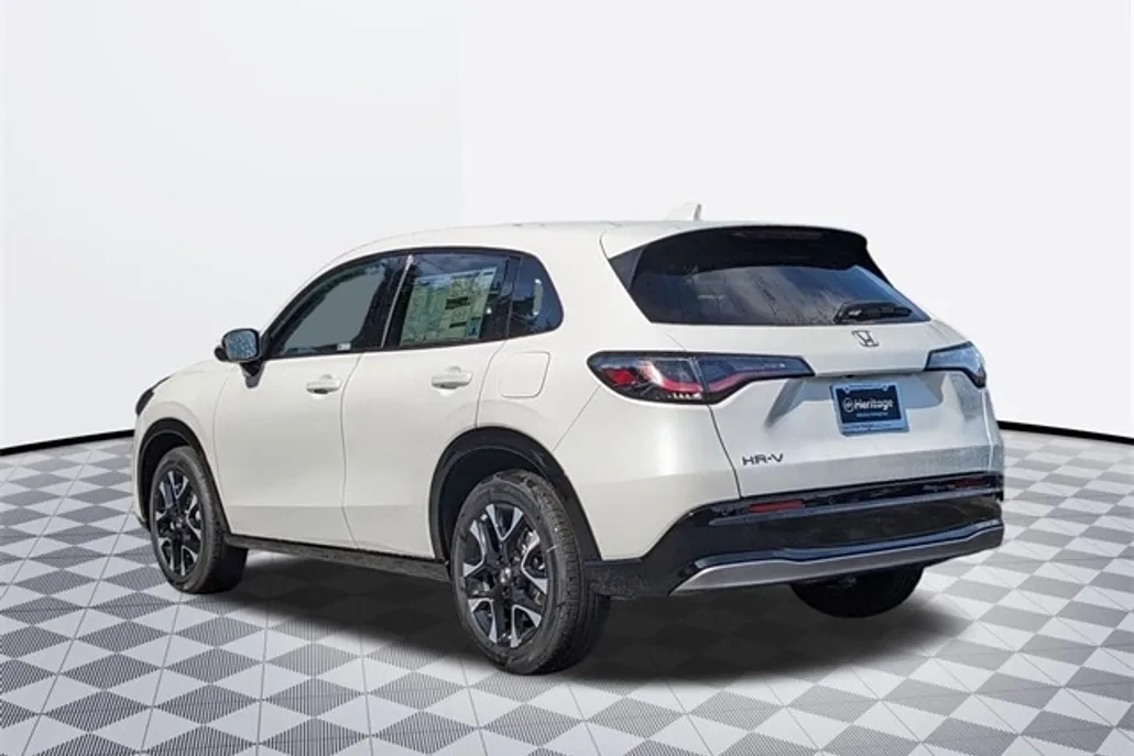 2026 Honda HR-V EX-L photo 1