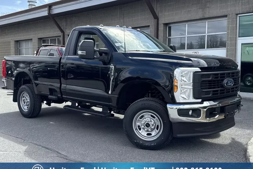 2025 Ford F-250 photo 1