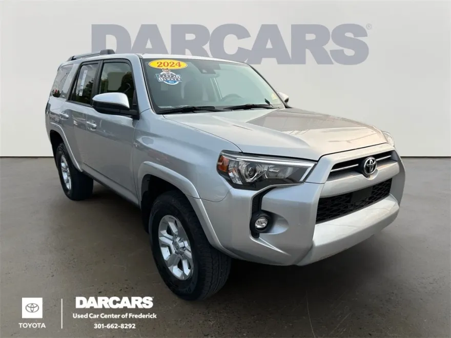 2024 Toyota 4Runner SR5 photo 1