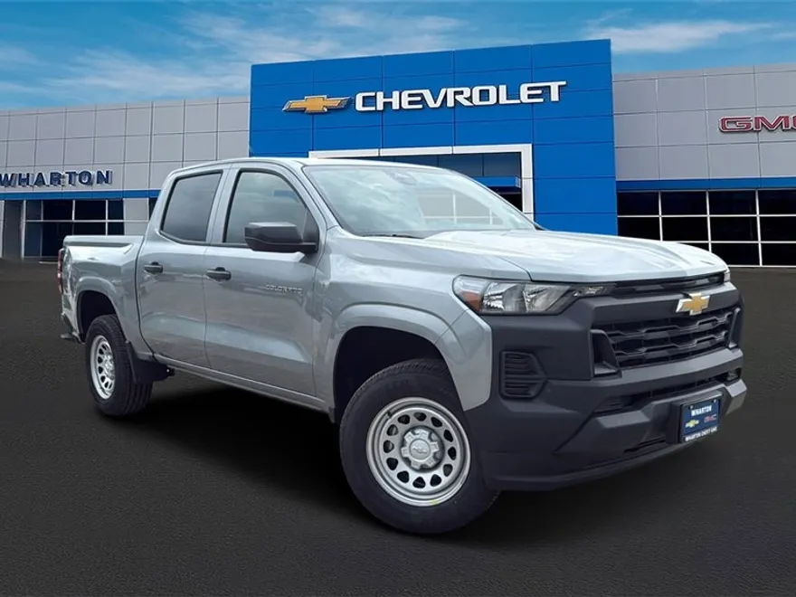 2025 Chevrolet Colorado LT photo 1