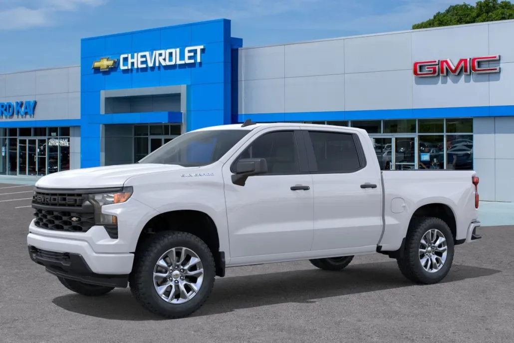 2026 Chevrolet Silverado 1500 Custom photo 1