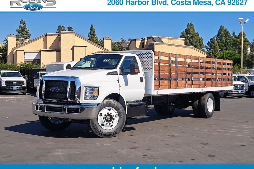 2026 Ford F-650 photo 1