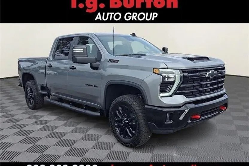 2026 Chevrolet Silverado 2500HD LT photo 1