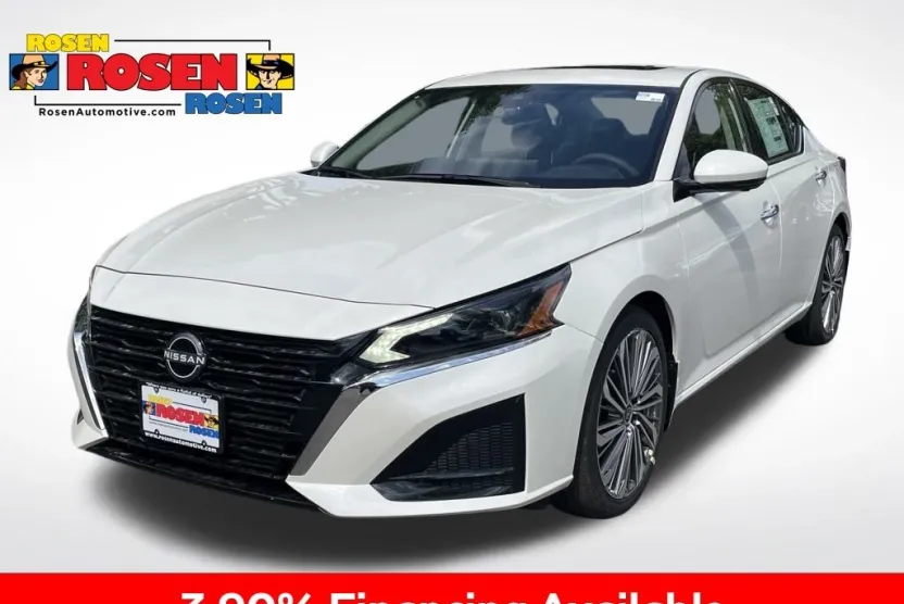 2025 Nissan Altima SL photo 1