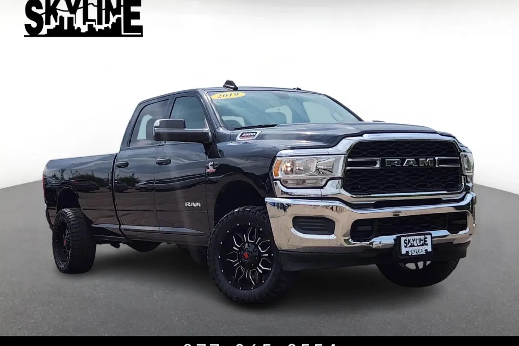 2019 Ram 3500 Tradesman photo 1